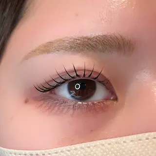 マツエク・マツパ Hinano ✴︎の眉毛・アイブロウイメージ