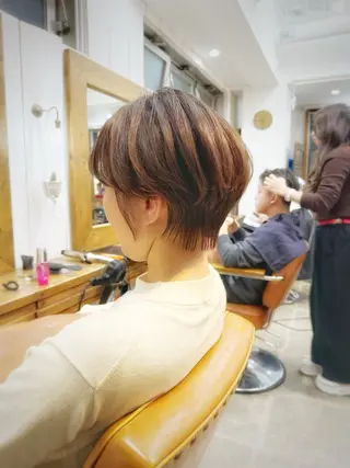 ショート カラー 👑銀座ショート/ 絶壁補正/金子涼👑のヘアスタイル