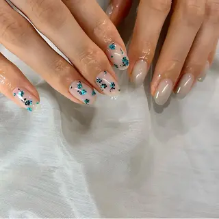ネイル TOL NAILのネイルデザイン