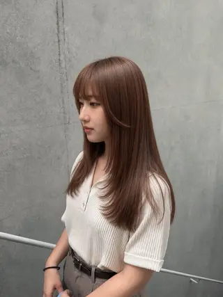 ロング FUJIIKANON /無料カットモデルのヘアスタイル