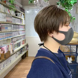 ショート カラー 🌱小顔魅せショート 髪質改善カラー/泉綺のヘアスタイル