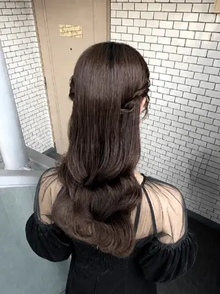 ヘアアレンジ 堀井 れいなのヘアスタイル