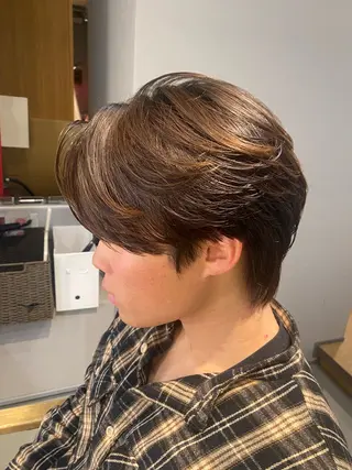 ショート パーマ unopulir 景山 凌のヘアスタイル