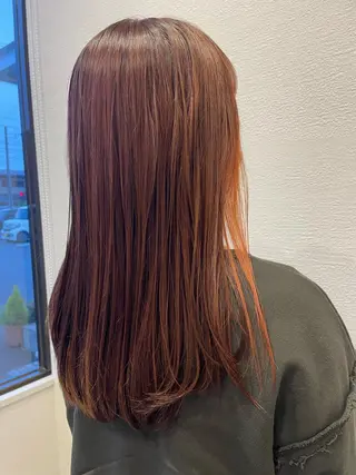 ロング カラー RONDEL 伽那のヘアスタイル