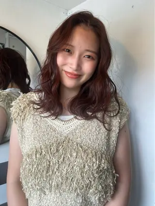 ロング カラー AKO .のヘアスタイル