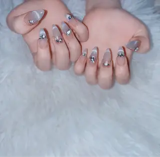 ネイル ESPOIR Ｎのネイルデザイン