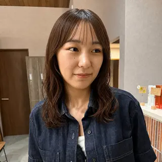 ミディアム パーマ 中村 友香のヘアスタイル