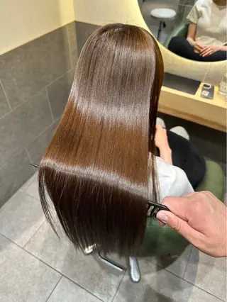 ロング カラー パーマ 色落ちまで盛れる 💟まなみのヘアスタイル