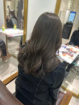 ロング カラー ヘアアレンジ 透明感カラー 古山 結季🌙🖤のヘアスタイル