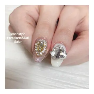 ミディアム ネイル 🐾enen style 🐾のネイルデザイン