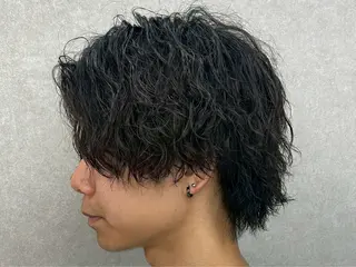 ショート センターパート 韓国ヘア・綾也のヘアスタイル