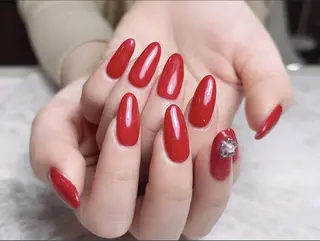 ネイル Elegant beautyトウのネイルデザイン