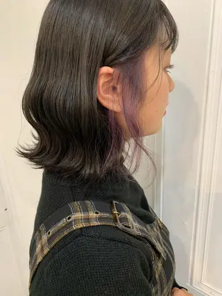 ショート カラー wakana/ 柔らかベージュカラーのヘアスタイル