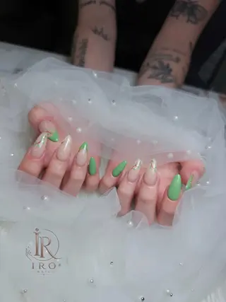 ネイル IRO Nail Studioのネイルデザイン