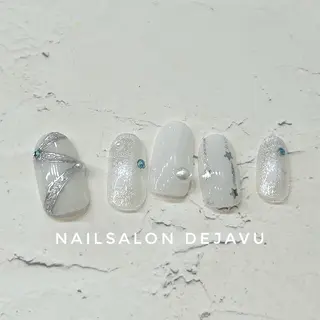 ネイル Nailsalon Dejavuのネイルデザイン