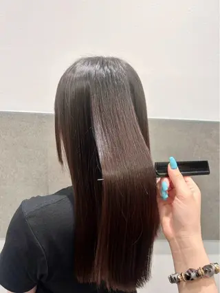 セミロング マツエク/レイヤー カット あんじゅのヘアスタイル