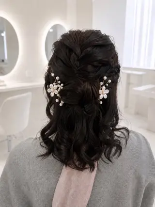 ヘアアレンジ ヘアセット＆メイク 早朝対応可能☀️のヘアスタイル