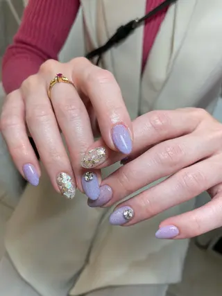 ネイル with hues AYAのネイルデザイン