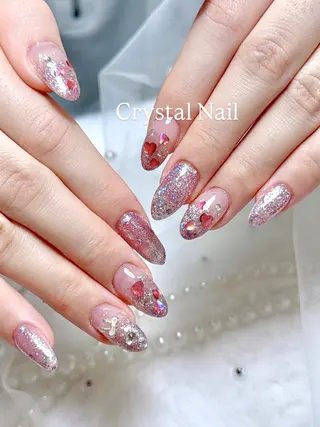 ネイル クリスタル ネイルのネイルデザイン