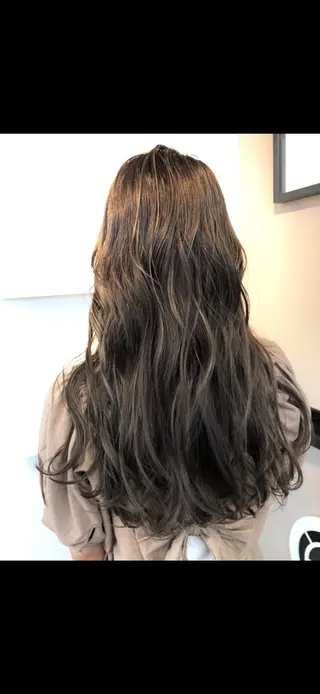 中見 香織のヘアスタイル