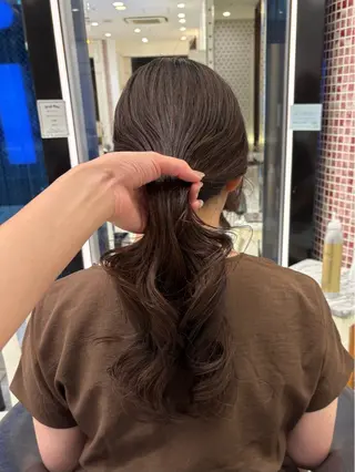 セミロング パーマ 韓国っぽ水光肌カラー マンツーマン🫧なおのヘアスタイル