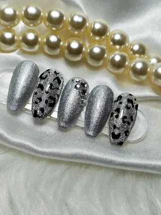 ネイル Ra: Nail   라: 네일のネイルデザイン