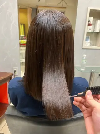 ミディアム 鶴 章英のヘアスタイル
