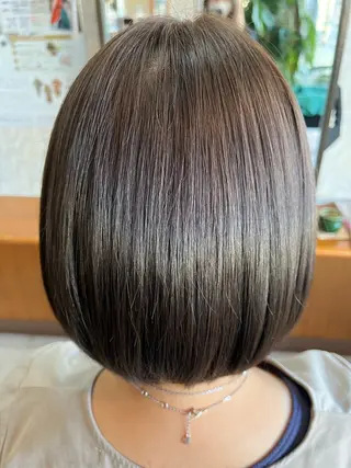 ショート カラー 髪質改善/ストレート /艶髪/熊谷はつなのヘアスタイル
