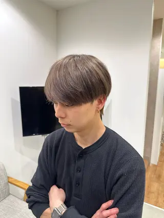 カラー メンズ 中村 透和のヘアスタイル