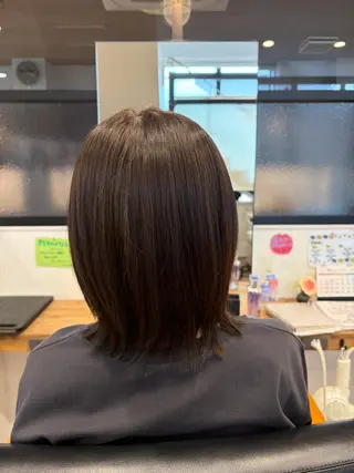 ミディアム 高橋 春菜のヘアスタイル