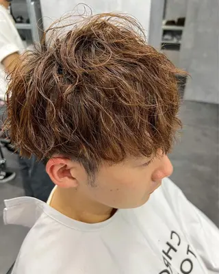 ショート パーマ メンズ 垢抜け・メンズパーマ 津山祐紀のヘアスタイル