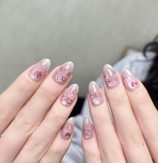 ネイル エリ🫧 nail池袋東口のネイルデザイン