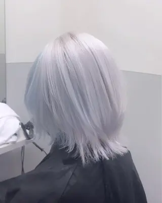 ショート カラー ハイトーン/髪質改善 原宿𝑺𝑬𝑵𝑨のヘアスタイル