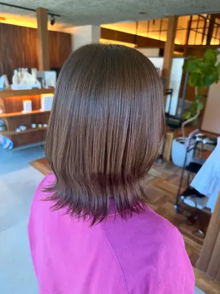 カラー 長谷川 那奈のヘアスタイル