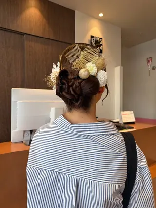 ヘアアレンジ natsumi🍀艶 カラー/美髪縮毛のマツエク・マツパデザイン