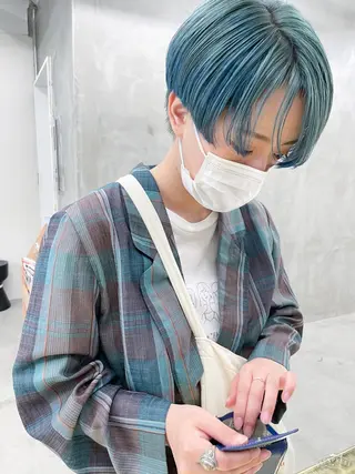ショート 💜ショート💜 ウルフ、ボブ二色亜美のヘアスタイル