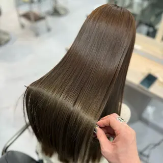 ロング vivie Madokaのヘアスタイル