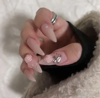 ネイル YURI NAILのネイルデザイン