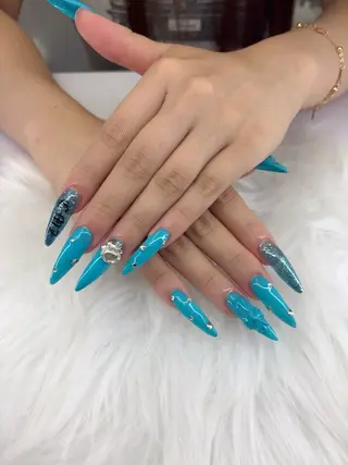 ネイル 玉城 優月のネイルデザイン