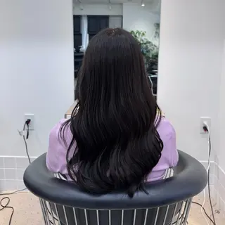 ロング カラー 内田 愛莉のヘアスタイル