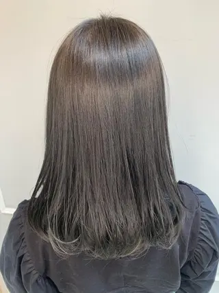 セミロング カラー 🦖鶴岡 香純🦖のヘアスタイル