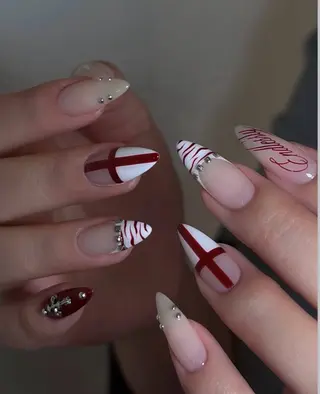 セミロング Hi beauty 渋谷のネイルデザイン