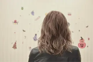 ミディアム カラー 信原 獎人のヘアスタイル