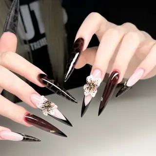 ネイル Umee Nailのネイルデザイン