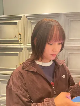 ミディアム フジヤ サイタのヘアスタイル