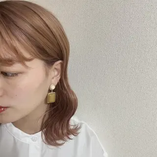 ミディアム 前田 花綸のヘアスタイル