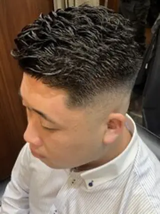 ショート 新宿💈カットモデル メンズカットのヘアスタイル