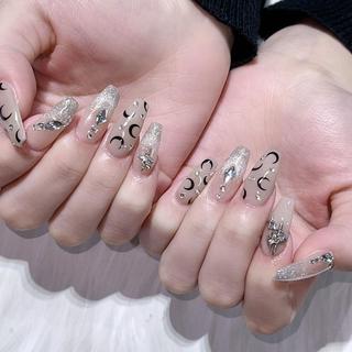 ネイル Queens テイのネイルデザイン