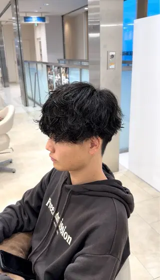パーマ メンズ 艶髪 黄金比みくのヘアスタイル