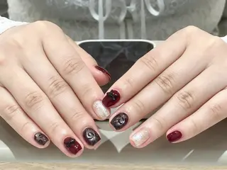 ネイル CHERIR Emiのネイルデザイン